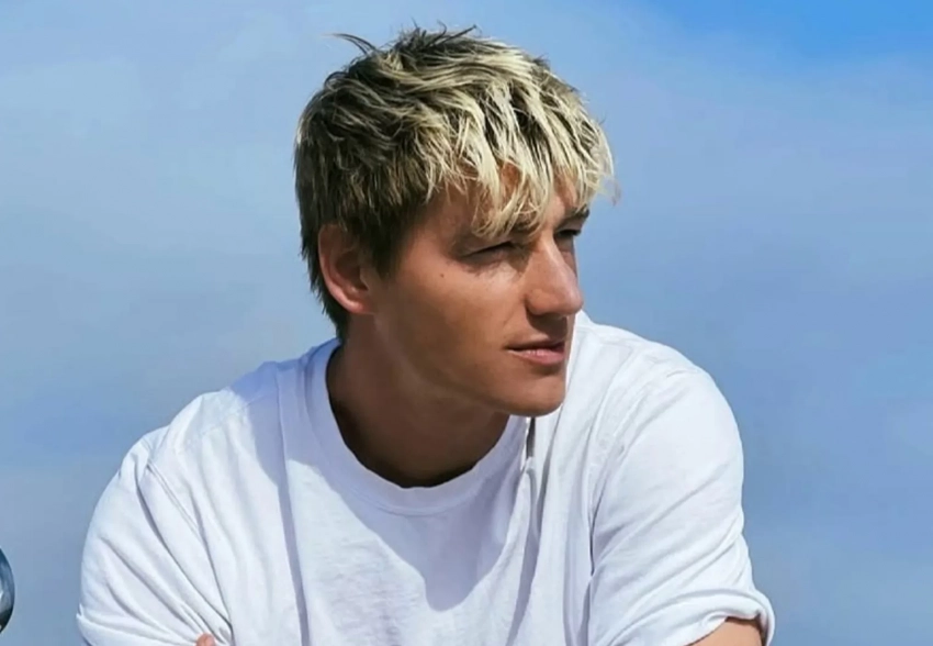 Алексея Воробьёва раскритиковали за слова о том, что если женщина красится, то не является "полноценной личностью"