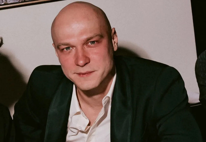 "Батя". В сети шутят над "вайбом" Юры Борисова