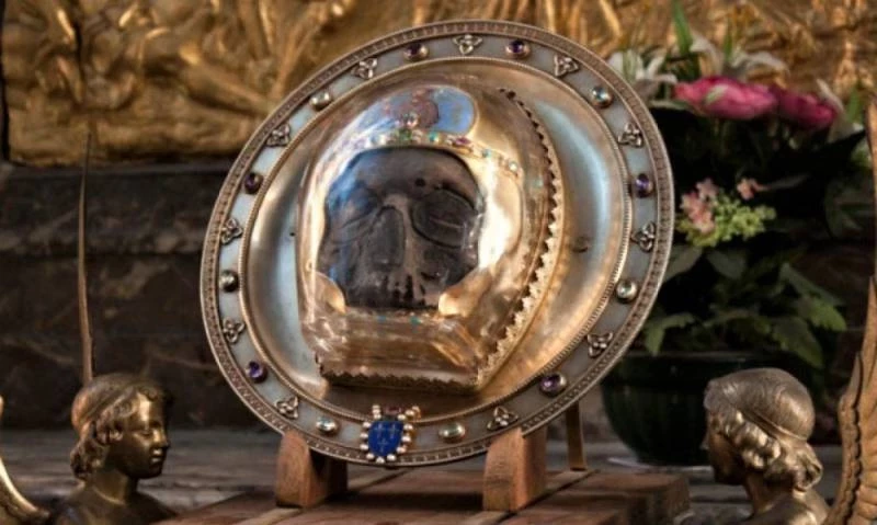 Запреты, суеверия и приметы на Обретенье главы Крестителя Иоанна 2025: почему 9 марта не стоит брать в руки нож