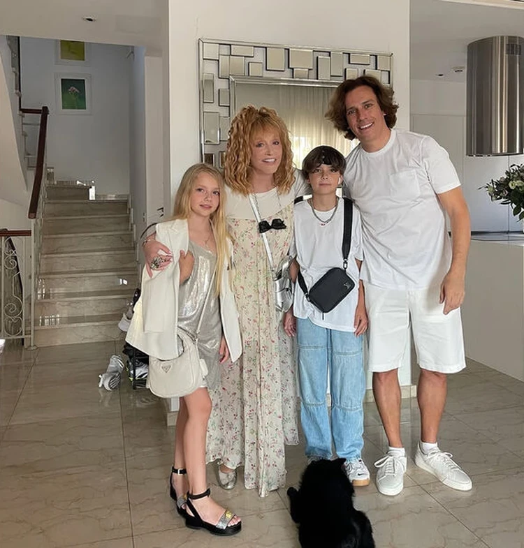 Превзошла красотой Орбакайте: Младшая дочь Пугачевой поразила своей внешностью