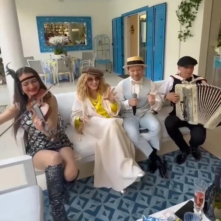 Пугачева опозорилась на вечеринке с украинскими музыкантами