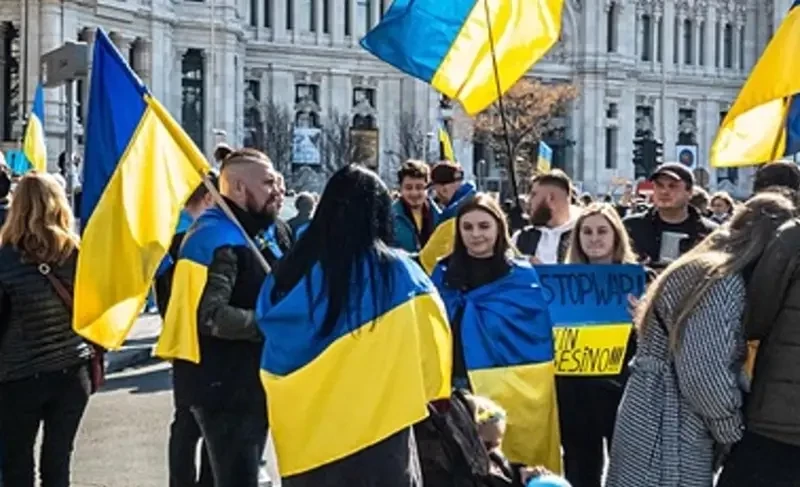 Опрос: закрепить нейтральный и безъядерный статус в конституции страны готов лишь один из пяти украинцев