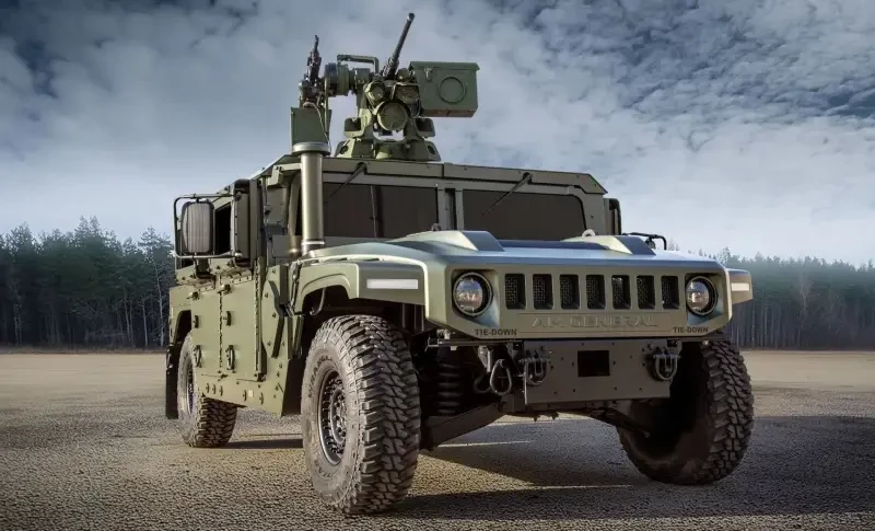 Дать вторую жизнь HUMVEE: США представили новую версию бронеавтомобиля