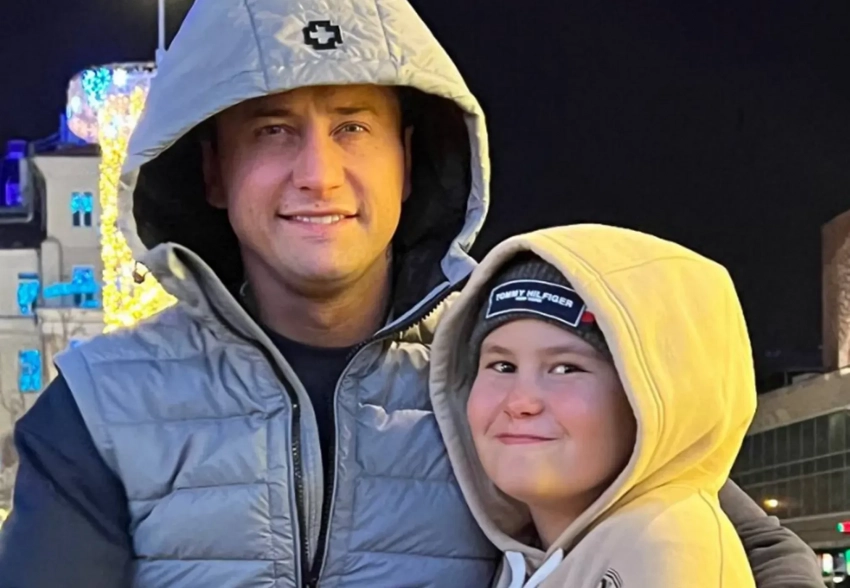 Павел Прилучный через суд потребовал уменьшить размер алиментов детям от Агаты Муцениеце