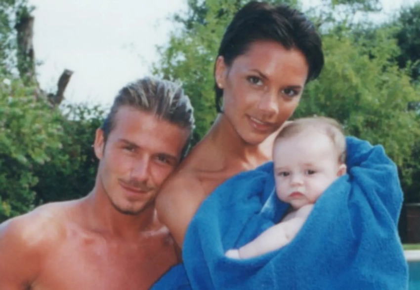 Дэвид и Виктория Бекхэм показали архивные фотографии сына Бруклина в честь его дня рождения