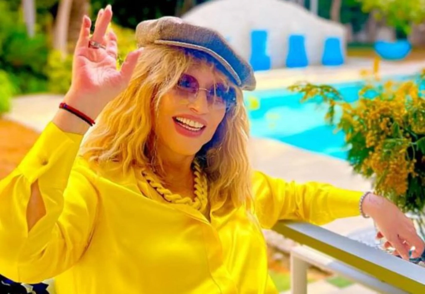 Алла Пугачёва поблагодарила папарацци за свои снимки "без фильтров"