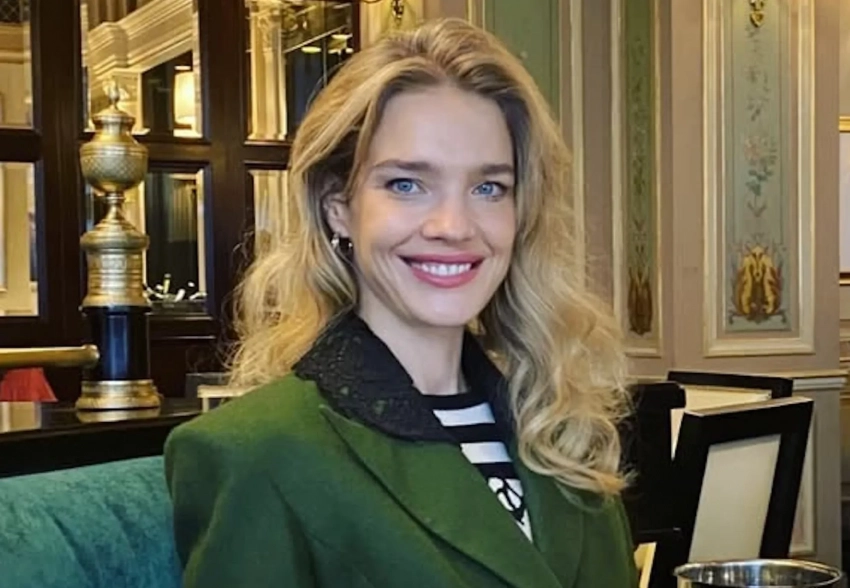 Наталья Водянова посетила спектакль Ренаты Литвиновой в Париже