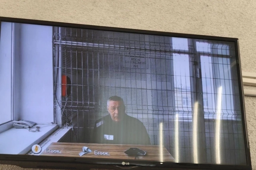 Михаил Ефремов выходит на свободу: Суд одобрил актеру УДО