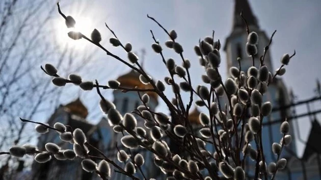 Вербное воскресенье 2025: можно ли мыться и ходить в баню в этот день