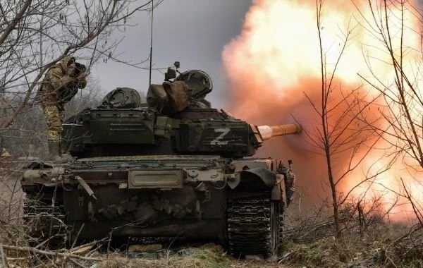 Юрий Подоляка в свежей сводке от 29.04.2025 сообщил о том, что ВС РФ ведут ожесточённые бои в Петровке и Щербиновке