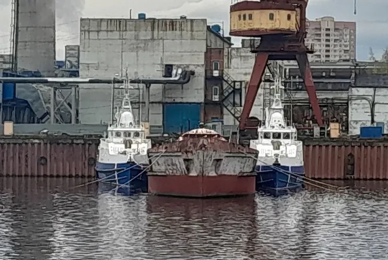 В Ярославле спустили на воду сразу два сторожевых корабля 4-го ранга проекта 03050 для Береговой охраны