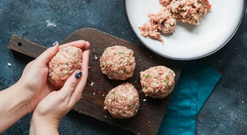 Как сделать в два раза больше котлет без риса и картошки в фарше