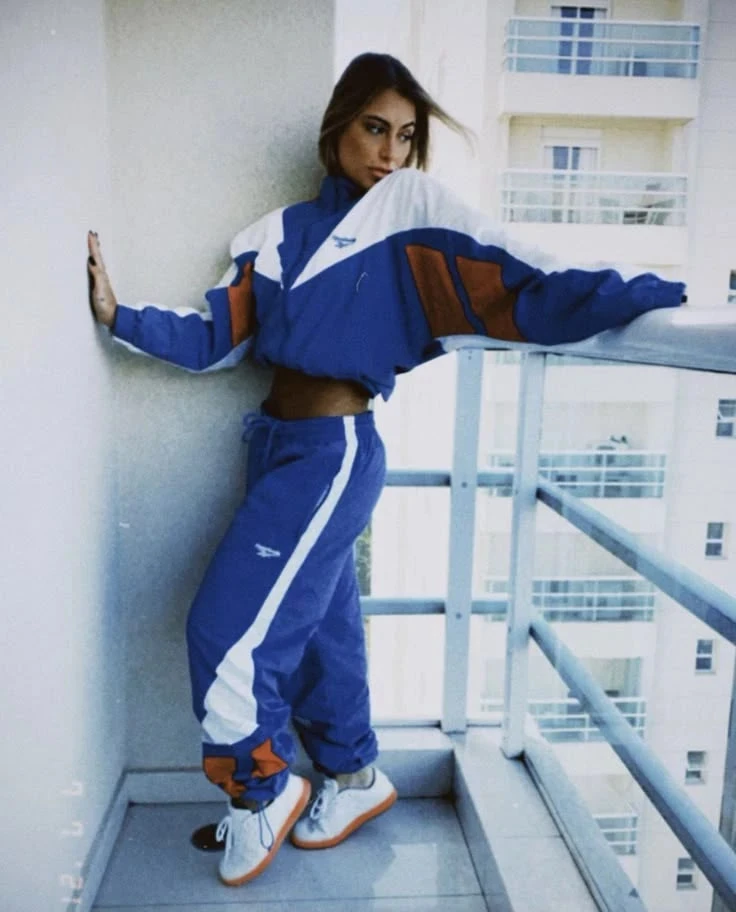 5 трендов 2025 года среди женских спортивных костюмов