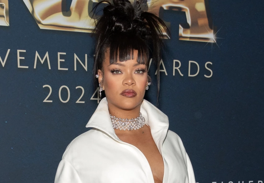 Рианна станет мамой в третий раз