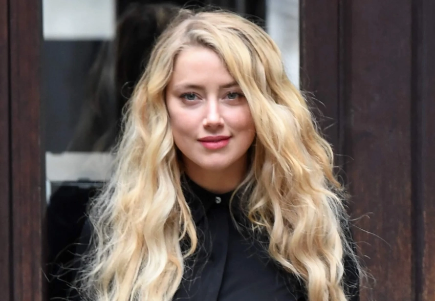 Эмбер Хёрд родила близнецов