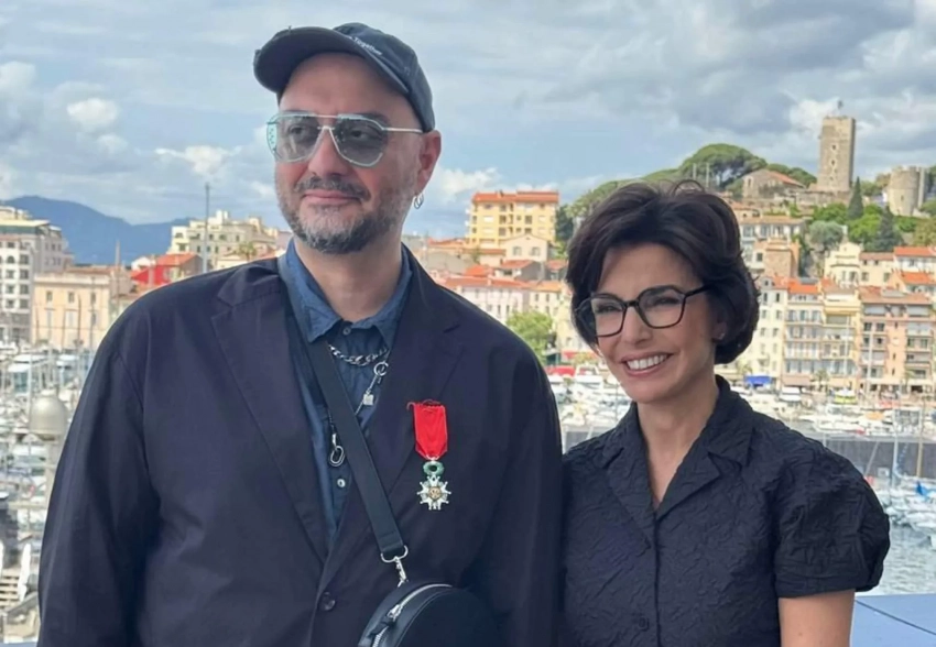 Министр культуры Франции вручила Кириллу Серебренникову орден Почётного легиона