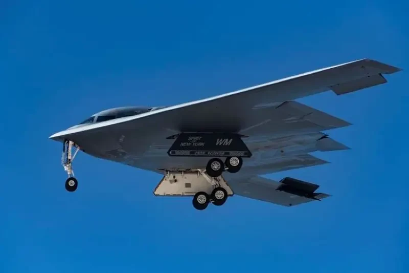 США перебрасывают на авиабазу в Индийском океане бомбардировщики В-2 – носители бетонобойных бомб