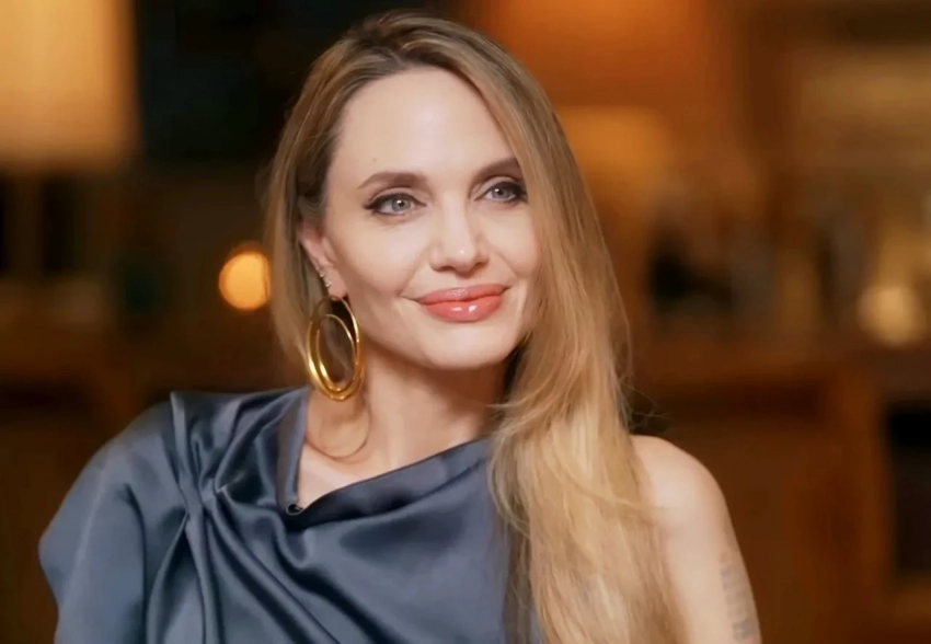 "Она в лучшей эре, драмы стало меньше". Анджелина Джоли отпраздновала 50-летие в узком кругу с детьми