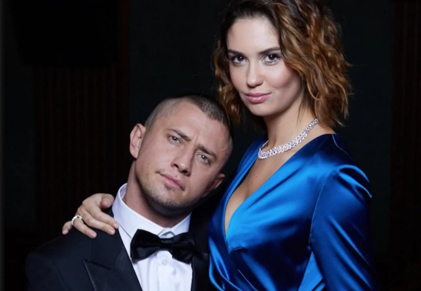 Суд отклонил заявление Павла Прилучного на Агату Муцениеце о клевете