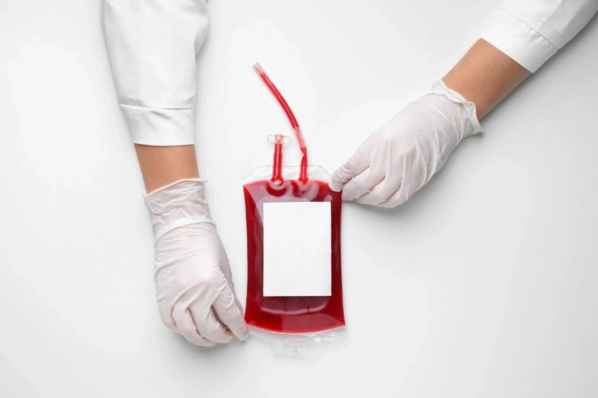 Эзотерик рассказал, как меняется человек после переливания ему донорской крови