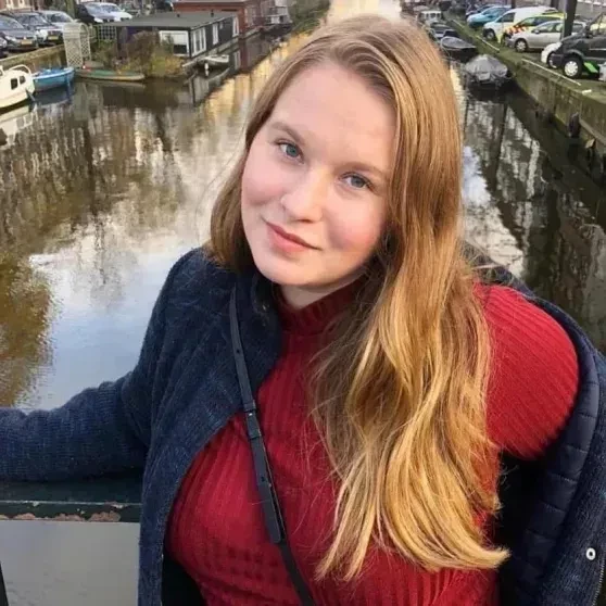 Дочь Леонида Агутина вышла замуж в Англии