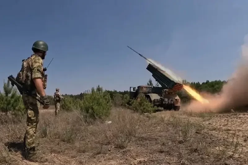 «Каскадное обрушение фронта»: Штурмовики группировки войск «Центр» с ходу вошли в Родинское, начав бои за освобождение города