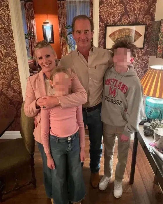 Миллиардер и аристократ: в сети выяснили личность мужа любовницы главы Astronomer, которых засняли вместе на концерте Coldplay