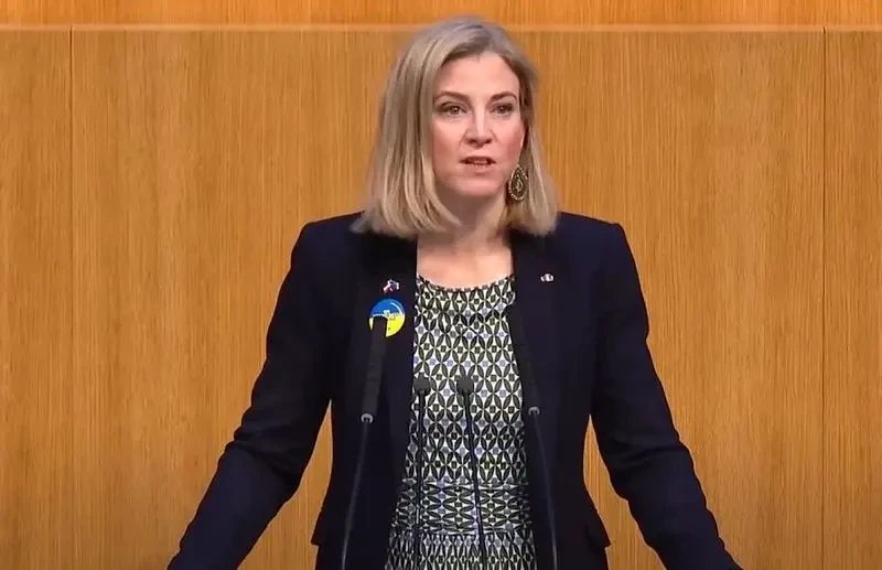 «Нейтралитет нас от России не защитит»: Глава МИД Австрии заявила о готовности страны вступить в НАТО