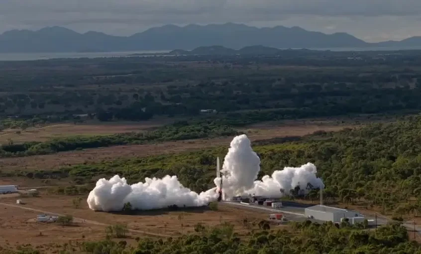 Первая ракета-носитель Австралии рухнула сразу после запуска