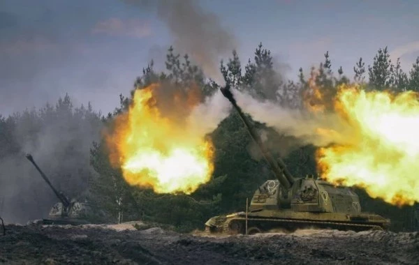 Юрий Подоляка в последней сводке от 08.08.2025 сообщил о том, что ВС РФ наступают восточнее Мирнограда