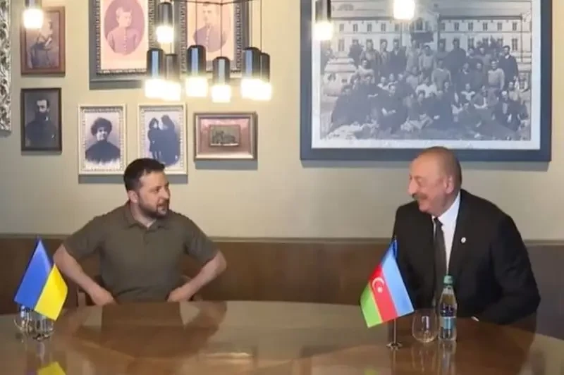 Азербайджан грозит России отменой моратория на поставки вооружений Украине