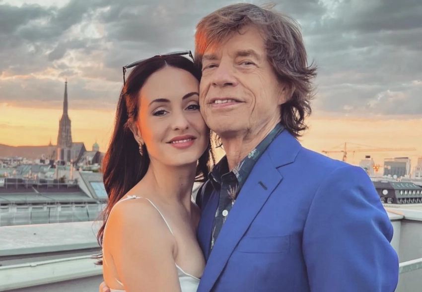 "Не может быть счастливее, чем с ней". 82-летний Мик Джаггер хочет ещё одного ребёнка от своей 38-летней невесты