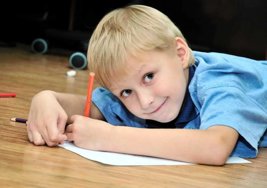 Какие праздники отмечают люди во всём мире 13 августа 2025 года