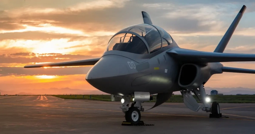 Учебно-тренировочный самолёт Freedom Jet от SNC на смену T-45